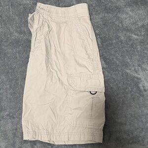 Lee Men's Beige Cargo Shorts